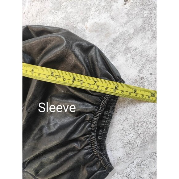 7 For All Mankind Women's Black Faux Leather Puff Sleeves Crop Top Size L - Picture 8 of 8